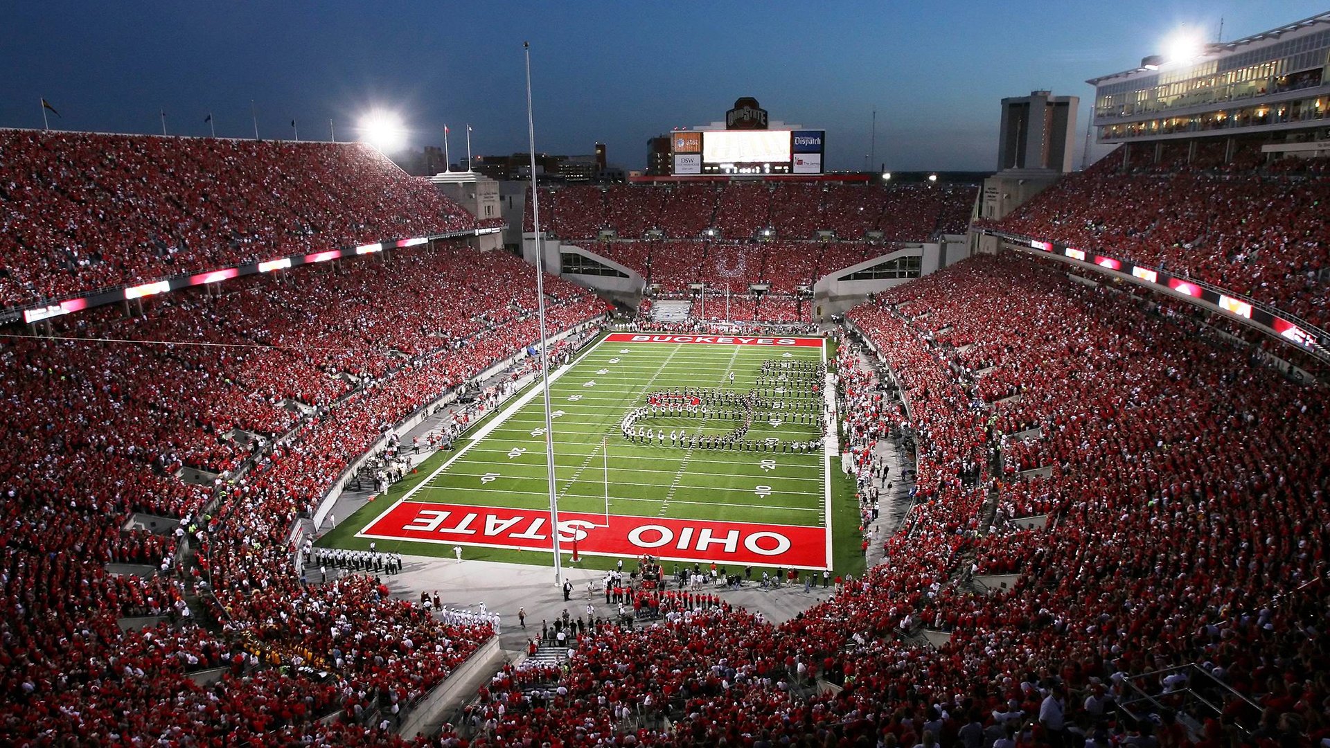 开云体育-《精彩的战术布局：专家拆解经典比赛》