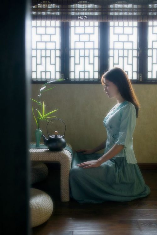 开云体育APP下载-《行业数据报告：电竞行业的收入结构详解》，电竞职业收入排行榜