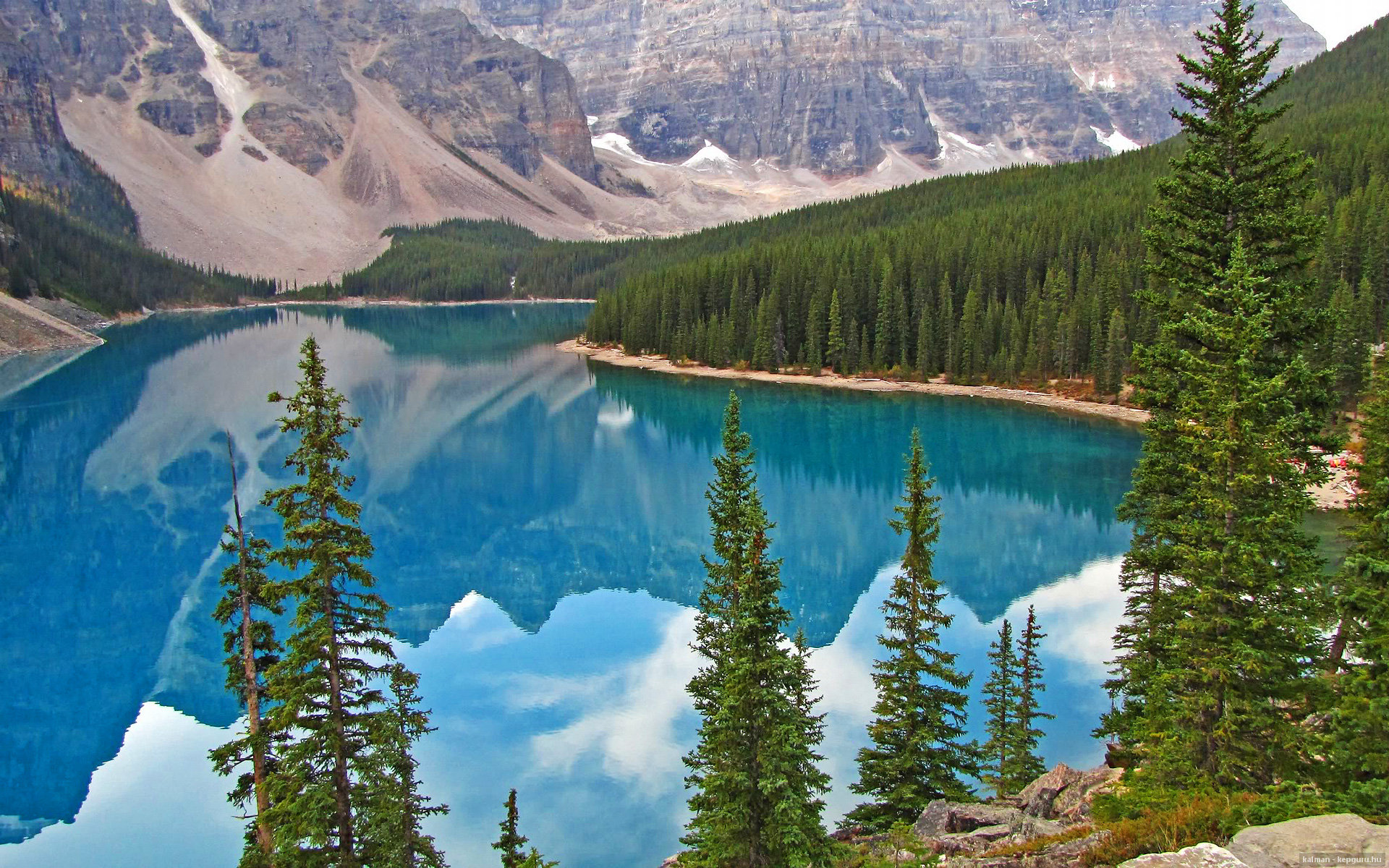 开云中国-青少年水上漂流挑战赛，自然水域的极速冒险，水上漂流项目
