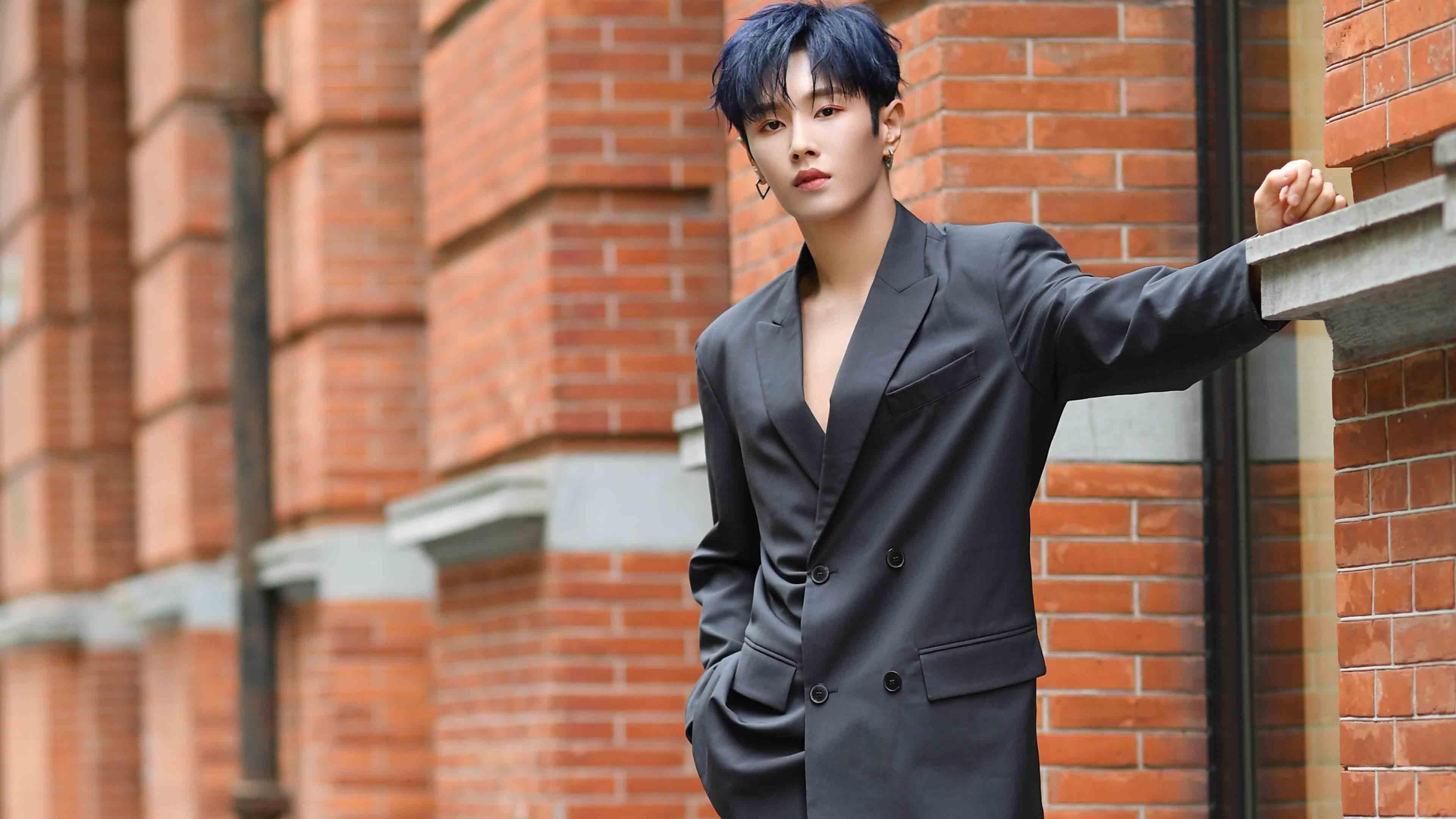 开云官方网站-乌克兰队员备战波兰队，实力值得期待，波兰和乌克兰足球